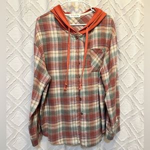 Hooded shacket. Excellent condition. Size XL.